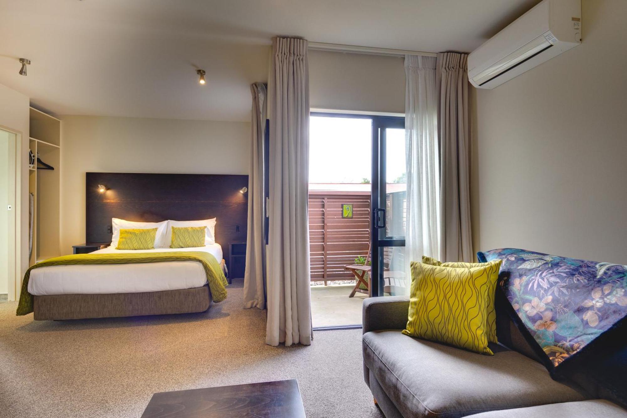 Ava Lodge Lower Hutt Buitenkant foto