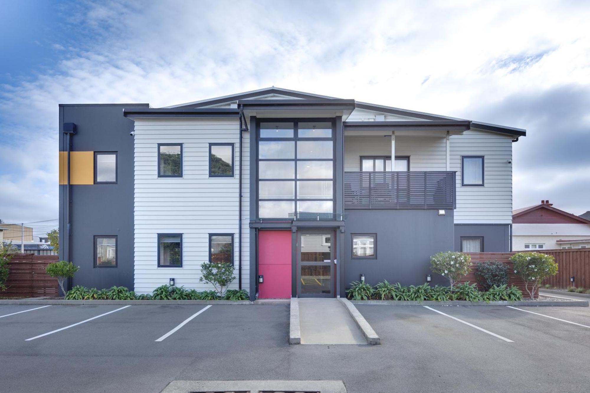 Ava Lodge Lower Hutt Buitenkant foto